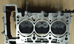 Audi A6 C6  3.0 V6 TFSI głowica silnika prawa  06E103404K 4