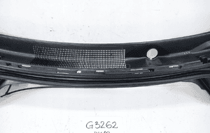 Ssangyong tivoli listwa podszybie przód 79411-35000 4