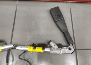 Bmw X5 E70 napinacz pirotechniczny lewy przód zapinka pasa sprawny oryginał 4
