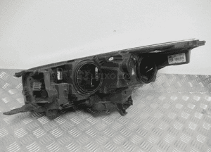 Lampa przednia przód lewa prawa ford kuga MK2 lift xenon czarna 2016-2019 rok 32