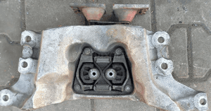 Audi A6 C6 A4 B7 3.2 FSI poduszka łapa skrzyni biegów 4F0399263M 1