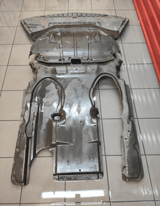 Mercedes s-klasa W221 3.0 cdi osłona dolna silnika kompletna 3 częsci oryg 5