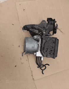 Pompa hamulcowa abs toyota auris i 1 0265231858 4