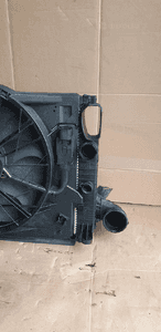 Pas przedni chłodnice wentylator Mercedes W211 1.8 K A2115001693 A2115050555 5