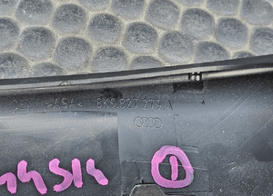 Oslona 8K9827279A 8K9827280A Oslony Maskownica Zawiasow Zawiasu Zawias Klapy Bagaznika Audi A4 B8 Avant Kombi 9