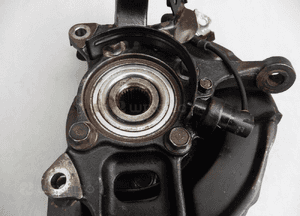 ZWROTNICA PIASTA LEWY PRZÓD MITSUBISHI L200 2009 ROK 2