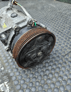 Sprezarka Klimatyzacji Kompresor Klima Kolo Pasowe 1.6 SR VW Golf IV 4 Bora Audi A3 8L Skoda Seat 4