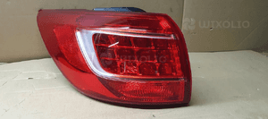 Lampa lewy tył tylna lewa w błotnik Kia Sportage III 3 4