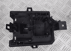 Opel mokka x skrzynka bezpieczników 95941608 3
