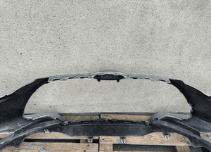 Zderzak przód przedni toyota yaris iv 4 2020- cały 6