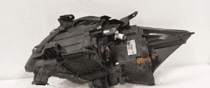 Przod przednia lampa prawa toyota auris E15 4