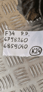 Bmw F34 zwrotnica amortyzator prawy przód przednia 6798260 6859040 16