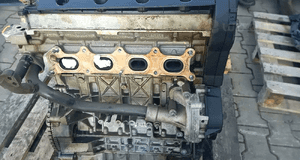 Peugeot 307 407 807  Citroen C4 C5 C8 1.8 16V silnik 6FZ EW6/7 3