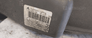 Przod przednia lampa prawa ford fiesta MK6 5