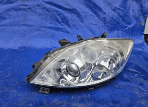 Toyota AURIS I lift 09-11 lampa lewa przednia przód 2