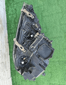 Lampa led adaptive bmw 7 G11 F12 usa 3