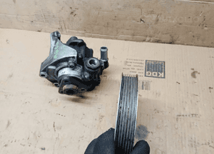 Pompa wspomagania kierownicy Audi A6 C6 3.2 FSI 4F0145155C 06E145393A 3