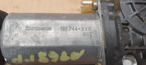 Silniczek szyby prawy przód przedni prawy Mercedes W168 0130821672 4