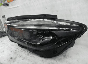 Mercedes b A247 W247 247 full led idealna lampa przednia lewa 2