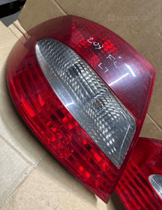 MERCEDES CLK 209 lift lampa tył tylna lewa 2