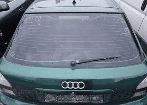 Audi A3  8L klapa bagażnika szyba tył tylna LZ6L 1