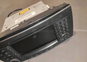 Mercedes W251 r-klasa radio cd nawigacja nawi ekran panel stan bdb 12