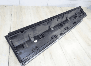 Listwa drzwi prawy przód VW Tiguan 5NA854940AH 8