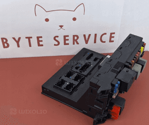 Mercedes-Benz W211 Skrzynka / Moduł BEZPIECZNIKÓW SAM 2115457101 3