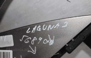 Błotnik prawy przedni RENAULT LAGUNA III '2007-2013 3