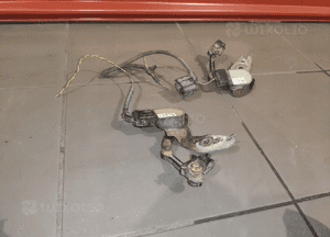 AUDI Q7 4L LIFT CZUJNIK POZIOMOWANIA ŚWIATEŁ LAMP LEWY PRAWY PRZÓD ORYGINAŁ 1