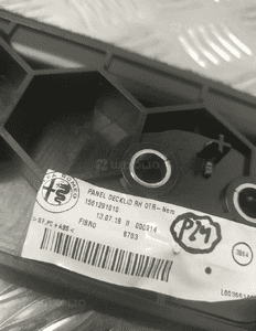 ALFA ROMEO STELVIO OSŁONA BOCZEK MASKOWNICA TUNELU PRAWA 1561291010 9