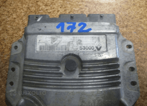 STEROWNIK SILNIKA RENAULT CLIO III 1.4B 8200461733 1