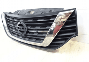 Nissan NV300 grill atrapa nissan grill atrapa 2