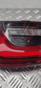 Bmw G21 kombi lampa lewa tył w błotnik 5