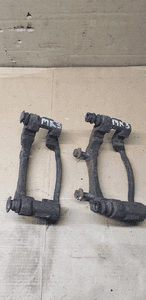 Jarzmo hamulca przód przednie Ford Mondeo MK3 1