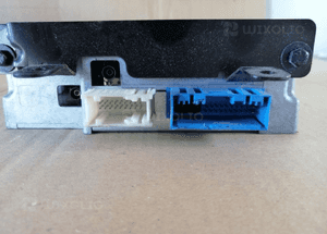 TUNER WZMACNIACZ RADIA BMW E90 E60 6925105 2