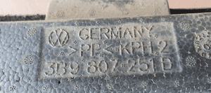 Belka wzmocnienie zderzaka tył VW Passat B5 FL Kombi 3B9807251D 6