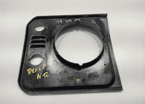 Ramka osłona maskownica lampy lewa land rover defender DHH100790 1999-2014 3