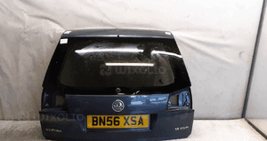 Klapa tył tylna bagażnika opel vectra c kombi Z168 grafitowa 1