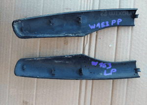 Mercedes W163 ML zaslepka relingu  przód  lewa 2