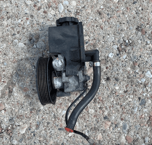 mercedes 2.0 benzyna m111 c clk slk cls e pompa wspomagania 6pk 2