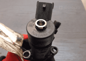 Wtrysk wtryskiwacz citroen ford 1.6 hdi tdci 0445110259 oryginał wysyłka! 6