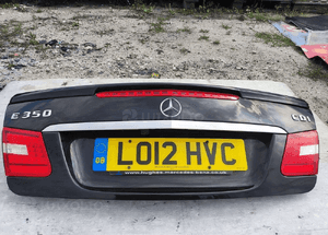 Mercedes W207 e-klasa lift klapa bagażnika kompletna 2