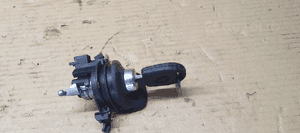 Zamek klapy bagażnika wkładka kluczyk VW Fox 5Z6827774 5