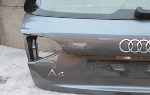 Tylna klapa audi A4 B8 avant LX7R 2012 3