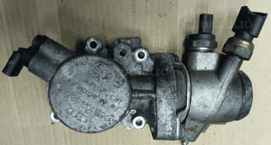 Audi A6 C6 A4 B7 3.0 TFSI pompa paliwa ciśnieniowa 06E103535A 1