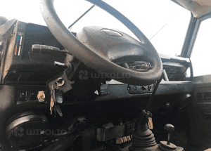 Kokpit deska rozdzielcza Europa LHD Land Rover Defender 2