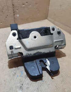 Zamek klapy bagażnika opel astra  nr 495058724 3