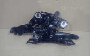 Zawias maski prawy bmw 1 i F20 F21 2011- 1