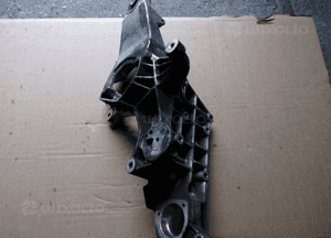 Alfa romeo lancia fiat łapa silnika 60654452 3